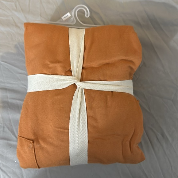 Men’s Burt’s Bees Pumpkin Pie Thanksgiving Pajamas PJs - Picture 2 of 3